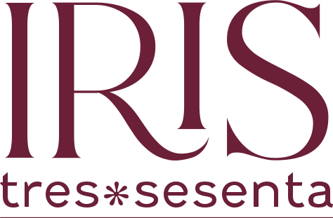 Logo de IRIS tres ✤ sesenta en color bordo centrado en el sitio web
